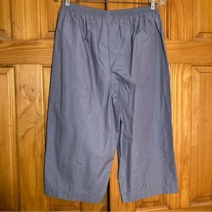NWOT Blair Pull On Capri Pants Size 16